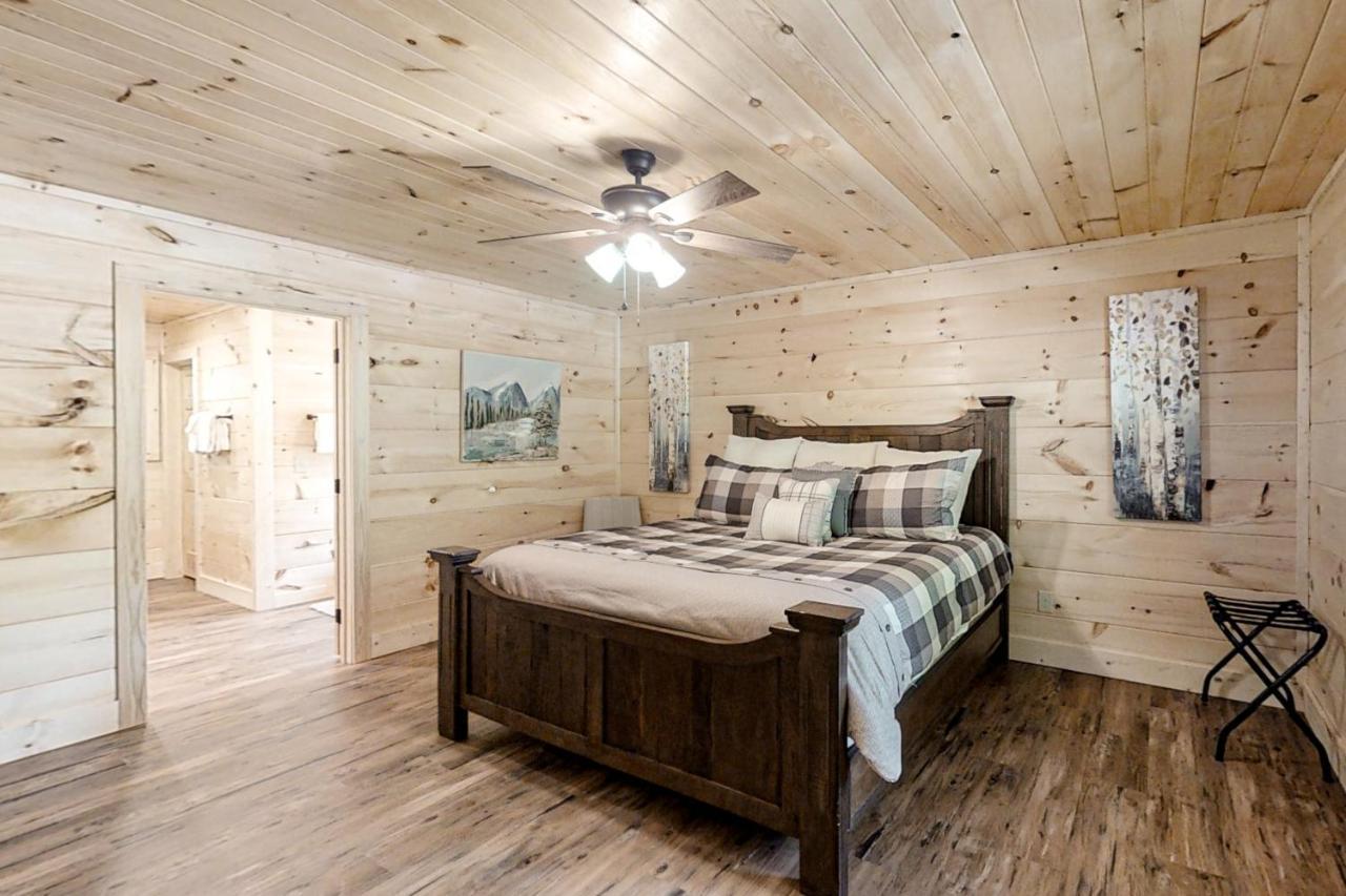 Misty Mountain Retreat Villa Sevierville Bagian luar foto