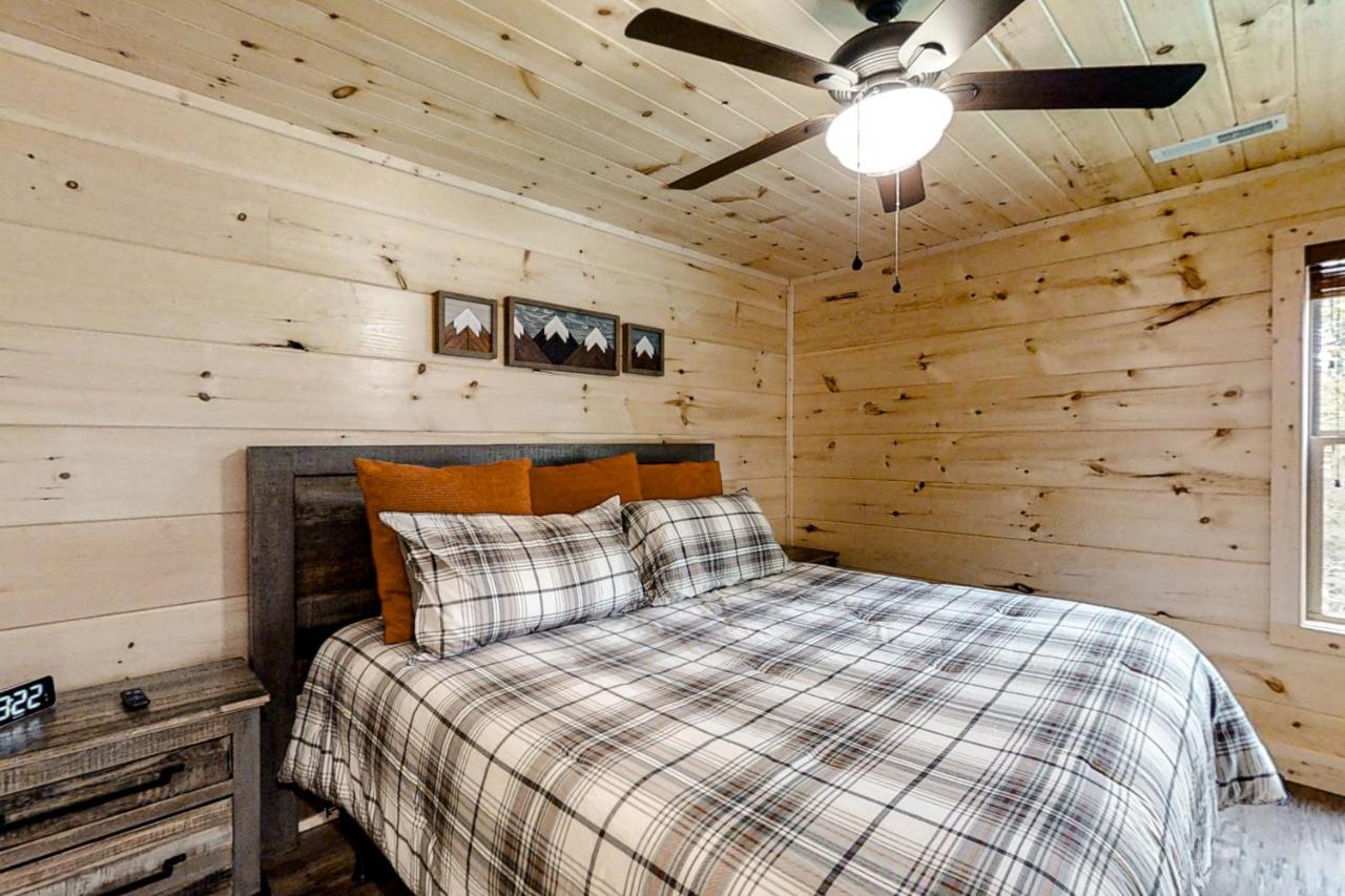 Misty Mountain Retreat Villa Sevierville Bagian luar foto